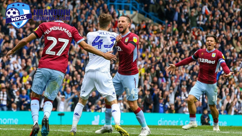 Các cầu thủ Leeds United đã chơi đẹp với Aston Villa.