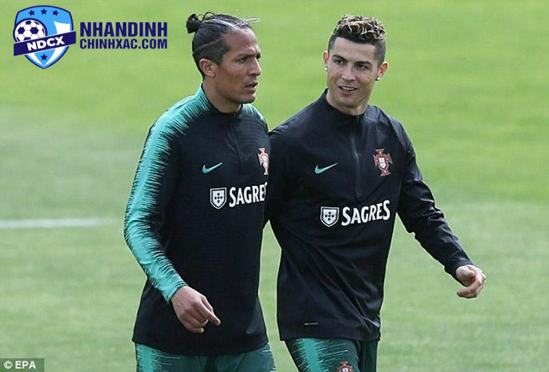 Bruno Alves Kêu Gọi Đồng Đội Bồ Đào Nha Hỗ Trợ Ronaldo Giống Như Cách Argentina Ủng Hộ Messi