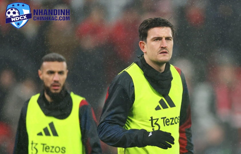 “Harry Maguire Đối Mặt Lệnh Cấm Hoạt Động Mới Tại Anh: Chi Tiết Vụ Việc”