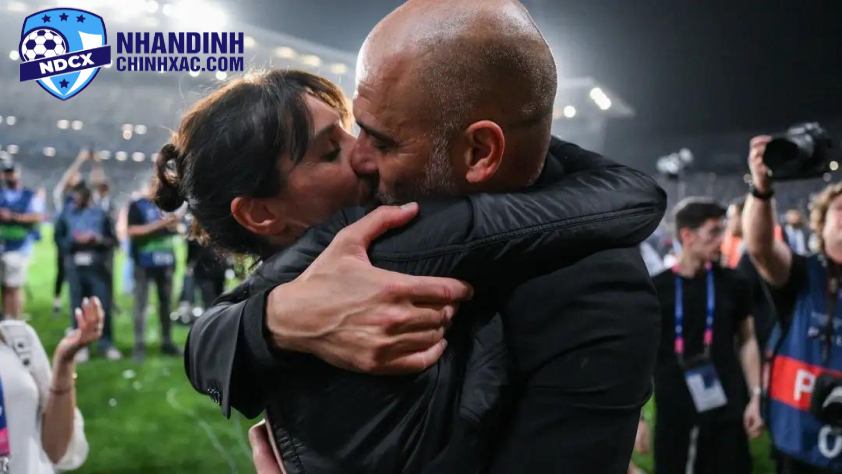 Pep Guardiola và Cristina Serra ly hôn