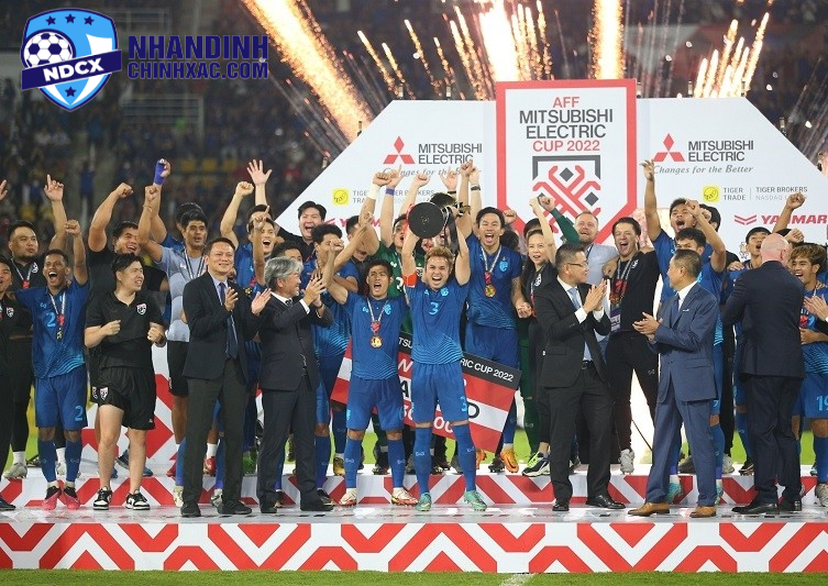 Thái Lan nâng cúp vô địch AFF Cup 2022