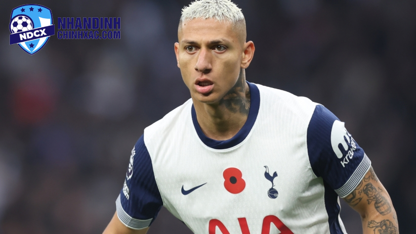 Richarlison, tiền đạo Brazil, sẽ mang lại sự khác biệt cho Tottenham Hotspur khi trở lại sân cỏ.