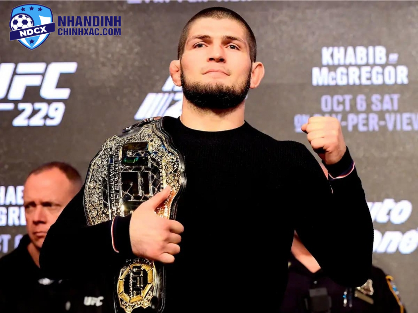 Khabib Nurmagomedov Gọi Tên Conor McGregor trong Tuyên Bố Gây Chú ý