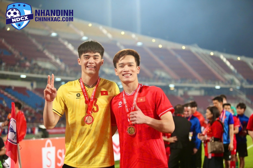 “Trung Kiên Tỏa Sáng: Màn Thể Hiện Đỉnh Cao Sau Giải AFF Cup 2024”